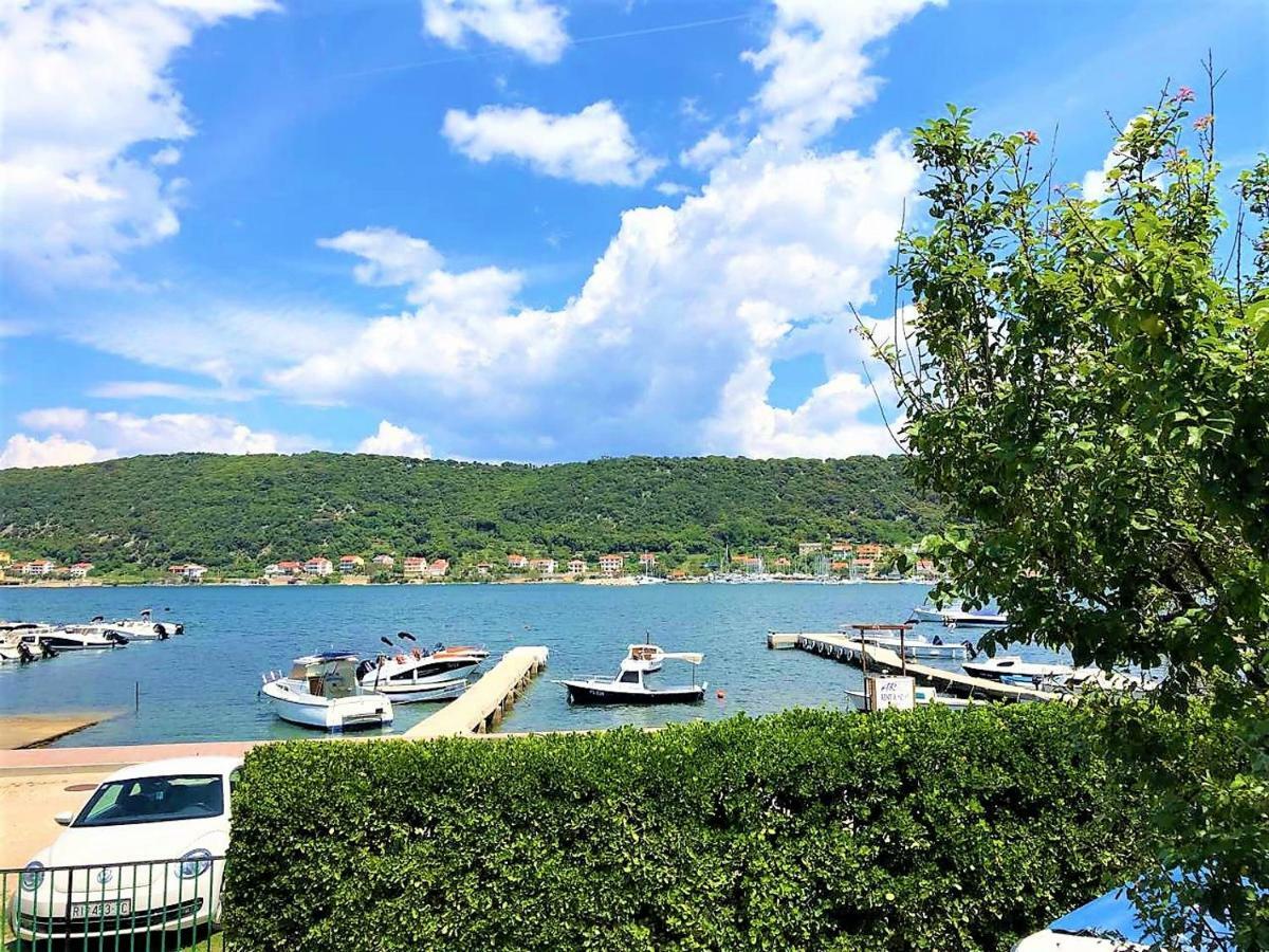 Apartments With Boat Mooring Marija Supetarska Draga Zewnętrze zdjęcie